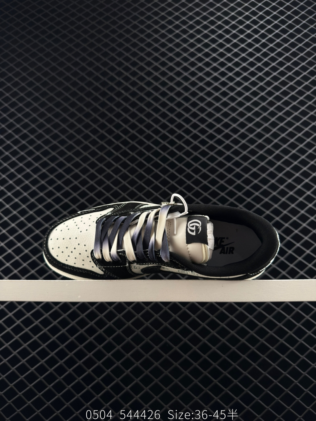 Travis Scott x Air Jordan 1 ” Reverse Mocha “